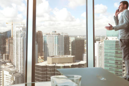 Matheus Vinicius Voigt analisa como o basquete feminino evoluiu taticamente e conquistou espaço no cenário mundial.