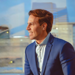 Ian dos Anjos Cunha explora como líderes que desaceleram conquistam clareza, estratégia e vantagem competitiva em um mundo acelerado.