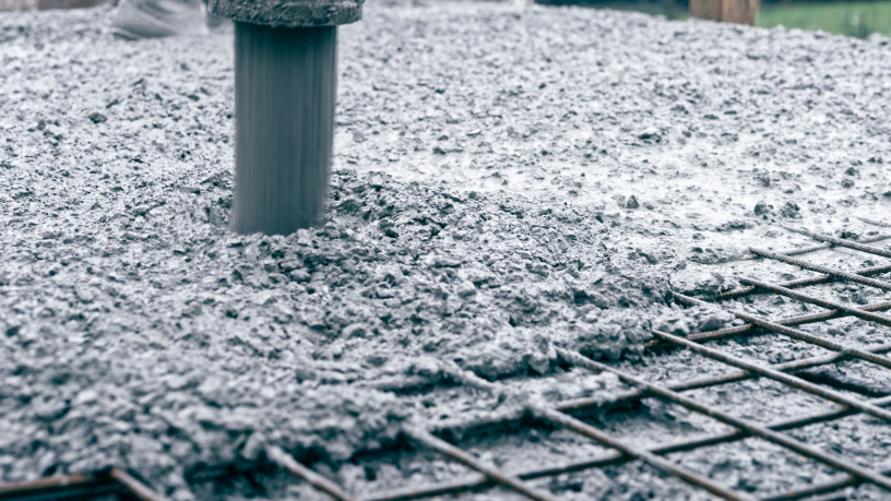 A evolução das plantas industriais de artefatos de concreto, como aponta Valderci Malagosini Machado, impulsiona qualidade, produtividade e avanços estruturais no setor.