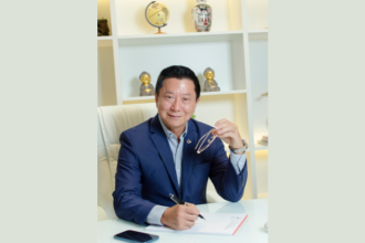 Milton Seigi Hayashi analisa a inovação em cirurgia plástica com critério e cautela.